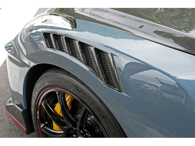 GT-R ニスモ スペシャルエディション 登録済未使用車 最終型2025年モデル 屋根付車庫保管 プライバシーガラス nismoフロアマット(9枚目)