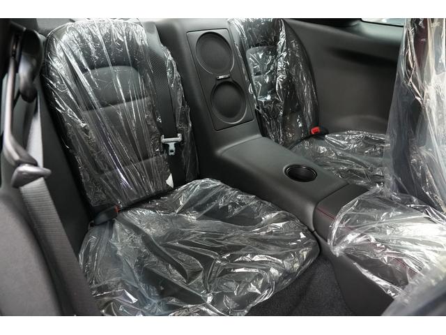 GT-R ニスモ スペシャルエディション 登録済未使用車 最終型2025年モデル 屋根付車庫保管 プライバシーガラス nismoフロアマット(37枚目)