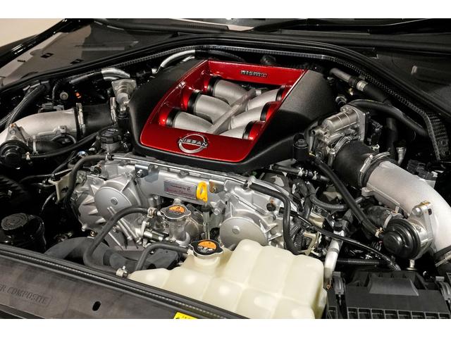 ＧＴ－Ｒ ニスモ　スペシャルエディション　登録済未使用車　最終型ＭＹ２５　ｎｉｓｍｏフロアマット　プライバシーガラス（7枚目）