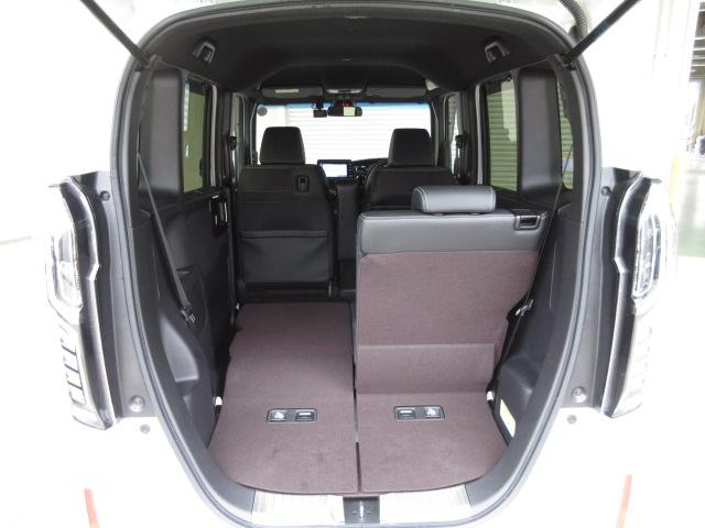 Ｎ－ＢＯＸカスタム Ｇ・Ｌターボホンダセンシング　禁煙／８型プレナビ／前後Ｄレコ／両電扉／電暖席／パドル／半革席／６ＳＲＳ／Ｒカメ／オートリトラミラー／記録簿／ＥＴＣ／ＬＥＤ／１２セグ／ＢＴＡ／ＣＤ／シートバックテーブル／ＯＰグリル＋ＢＫエンブレム（28枚目）