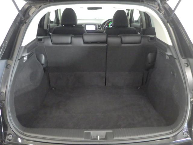 ヴェゼル ハイブリッドZ・ホンダセンシング 禁煙/ナビ/Rカメ/パドル■LEDフォグ■前後Dレコ/電暖席/ETC/スマキー/オートリトラ+ヒーデット+リバース連動ドアミラー/CD/TV/BTA/半革席/キーレス連動遠隔PW/熱線入ハーフシェイド(20枚目)