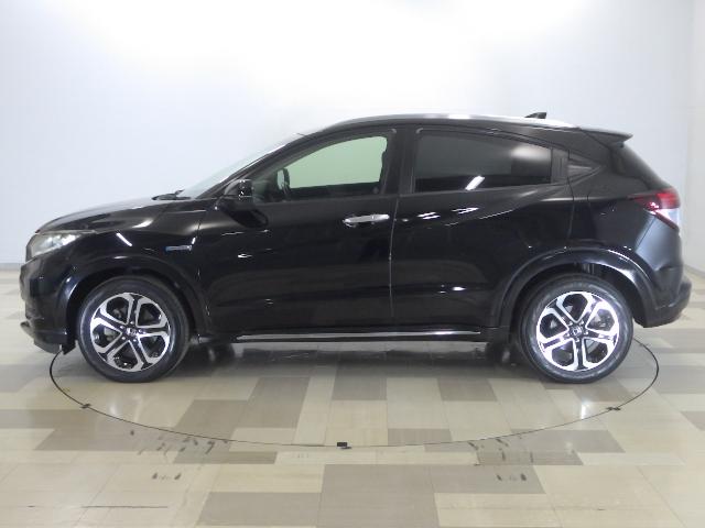 ヴェゼル ハイブリッドZ・ホンダセンシング 禁煙/ナビ/Rカメ/パドル■LEDフォグ■前後Dレコ/電暖席/ETC/スマキー/オートリトラ+ヒーデット+リバース連動ドアミラー/CD/TV/BTA/半革席/キーレス連動遠隔PW/熱線入ハーフシェイド(24枚目)