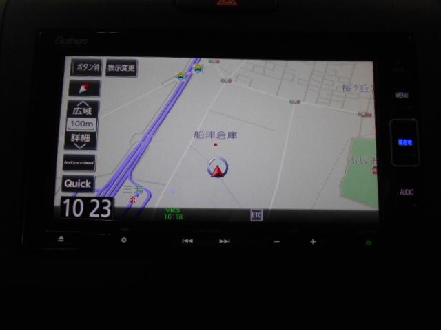 フリードハイブリッド ハイブリッド・Gホンダセンシング 禁煙■7人乗■ナビ/前後Dレコ/両電扉/電暖席/Rカメ/フルセグ/BTA/CD/ETC/LED/スマキー/ドアバイザ/間欠ワイパー/ロールサンシェード/オートリトラ+ヒーデットミラー/熱線入Fガラス(5枚目)