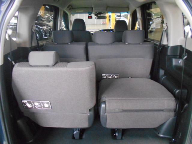 フリードハイブリッド ハイブリッド・Gホンダセンシング 禁煙■7人乗■ナビ/前後Dレコ/両電扉/電暖席/Rカメ/フルセグ/BTA/CD/ETC/LED/スマキー/ドアバイザ/間欠ワイパー/ロールサンシェード/オートリトラ+ヒーデットミラー/熱線入Fガラス(21枚目)