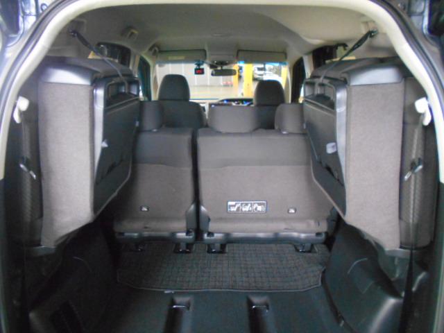 フリードハイブリッド ハイブリッド・Gホンダセンシング 禁煙■7人乗■ナビ/前後Dレコ/両電扉/電暖席/Rカメ/フルセグ/BTA/CD/ETC/LED/スマキー/ドアバイザ/間欠ワイパー/ロールサンシェード/オートリトラ+ヒーデットミラー/熱線入Fガラス(23枚目)