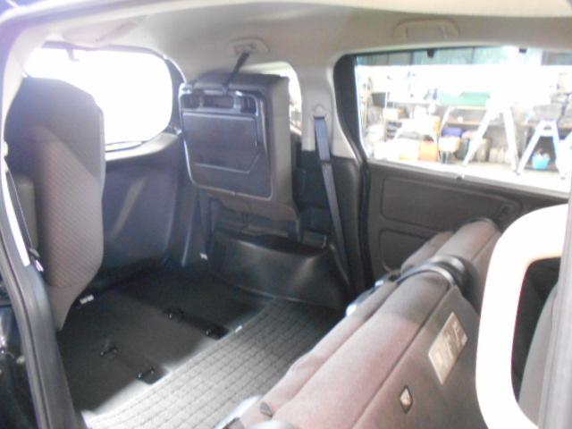 フリードハイブリッド ハイブリッド・Gホンダセンシング 禁煙■7人乗■ナビ/前後Dレコ/両電扉/電暖席/Rカメ/フルセグ/BTA/CD/ETC/LED/スマキー/ドアバイザ/間欠ワイパー/ロールサンシェード/オートリトラ+ヒーデットミラー/熱線入Fガラス(25枚目)