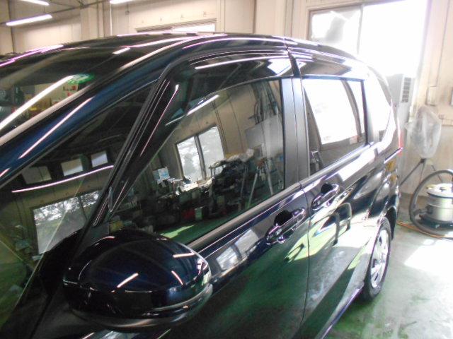 フリードハイブリッド ハイブリッド・Gホンダセンシング 禁煙■7人乗■ナビ/前後Dレコ/両電扉/電暖席/Rカメ/フルセグ/BTA/CD/ETC/LED/スマキー/ドアバイザ/間欠ワイパー/ロールサンシェード/オートリトラ+ヒーデットミラー/熱線入Fガラス(34枚目)