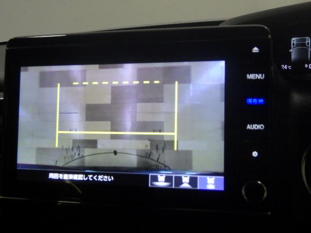 N-BOXカスタム G・Lターボホンダセンシング 禁煙/8型ナビ■タイヤR6年製■前後Dレコ/両電扉/電暖席/半革席/パドル/12セグ/BTA/CD/オートリトラミラー/ETC/逆突防止Rソナー/間欠ワイパ/フォグ/スマキー/プラズマクラスタ付AC(7枚目)