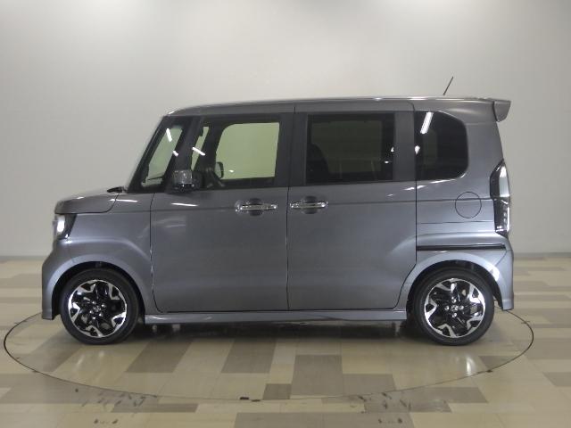 N-BOXカスタム G・Lターボホンダセンシング 禁煙/8型ナビ■タイヤR6年製■前後Dレコ/両電扉/電暖席/半革席/パドル/12セグ/BTA/CD/オートリトラミラー/ETC/逆突防止Rソナー/間欠ワイパ/フォグ/スマキー/プラズマクラスタ付AC(22枚目)