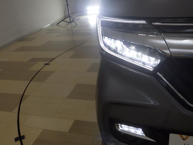 N-BOXカスタム G・Lターボホンダセンシング 禁煙/8型ナビ■タイヤR6年製■前後Dレコ/両電扉/電暖席/半革席/パドル/12セグ/BTA/CD/オートリトラミラー/ETC/逆突防止Rソナー/間欠ワイパ/フォグ/スマキー/プラズマクラスタ付AC(29枚目)