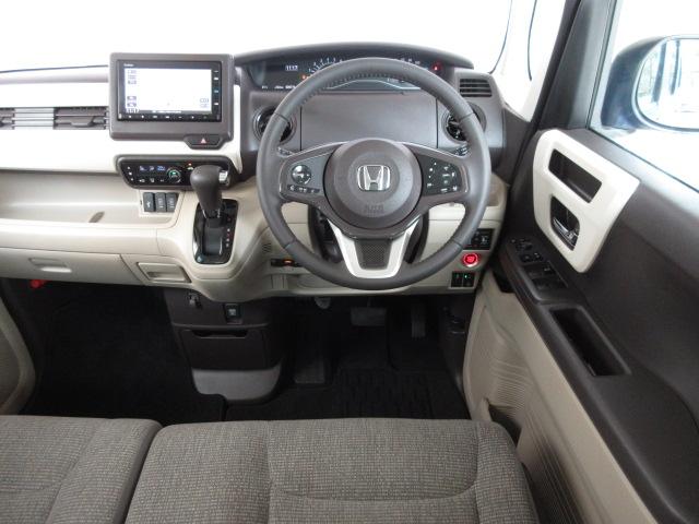 メーターも見易いレイアウトなので安心ドライブをサポートします☆