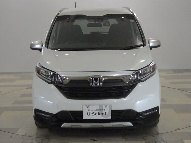 フリード+ハイブリッド ハイブリッド・クロスターホンダセンシング 6SRS/9型プレナビ/前後Dレコ■両側ハンズフリー電動扉■Fセンサー/半革席/12セグ/CD/BTA/電暖席/スマキー/ETC/LED/Rカメ/フォグ/禁煙/間欠ワイパ/熱線入ハーフシェイドFガ(30枚目)