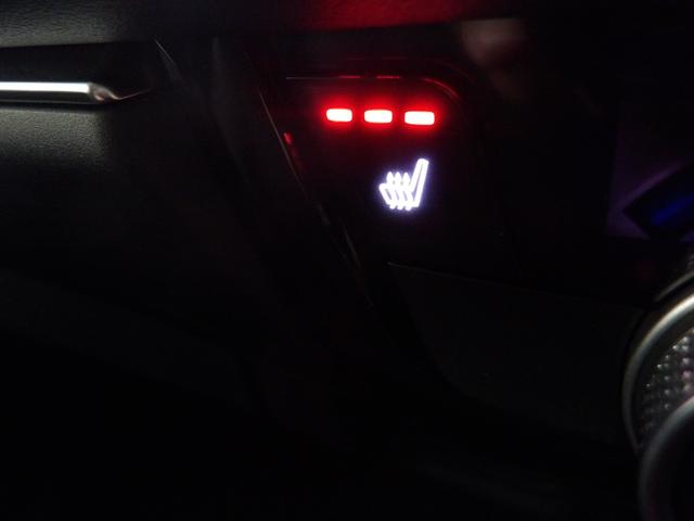 ヴェゼル e:HEV Z 禁煙/全周囲カメラ/BSインフォ■電暖舵■電暖席/プレミアムオーディオ/ドアバイザ/ナビ/PWテールゲート/半革席/12セグ/BTA/Qi給電/ETC/オートリトラ+ヒーデット+リバース連動ドアミラー(4枚目)