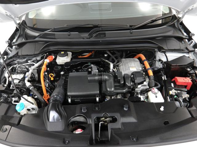 ヴェゼル e:HEV Z 禁煙/全周囲カメラ/BSインフォ■電暖舵■電暖席/プレミアムオーディオ/ドアバイザ/ナビ/PWテールゲート/半革席/12セグ/BTA/Qi給電/ETC/オートリトラ+ヒーデット+リバース連動ドアミラー(18枚目)