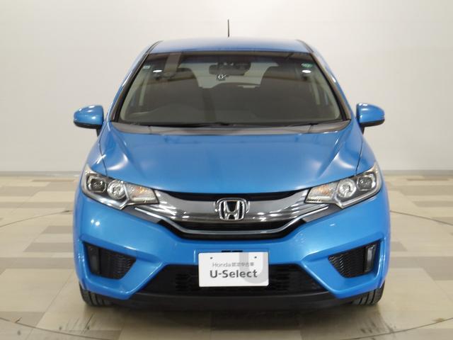 フィットハイブリッド Ｆパッケージ　禁煙／衝突軽減Ｂ／ナビ／Ｒカメ／Ｄレコ／ＥＴＣ／ＬＥＤ／スマキー／６ＳＲＳ／フルセグ／ＢＴＡ／ＣＤ／ＤＶＤ／ＭＲ／オートライト／間欠ワイパー／ハーフシェイドＦガラス／１オナ／記録簿／ＩＳＯＦＩＸ／（25枚目）