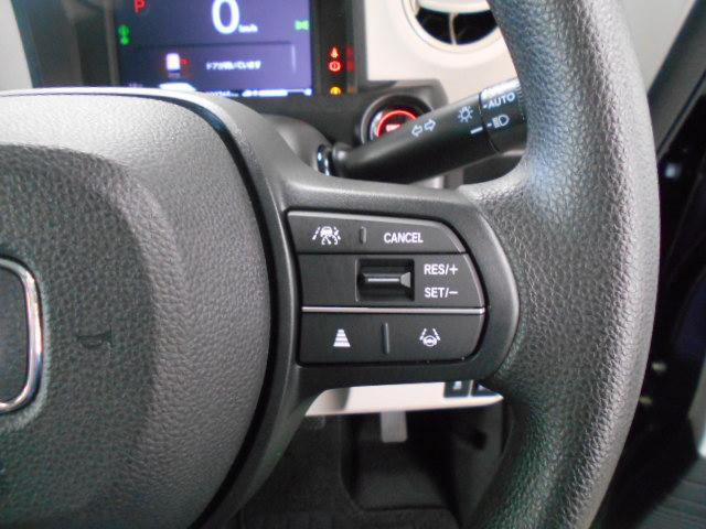 Ｎ－ＢＯＸ ベースグレード　デモカー／ナビ■前後Ｄレコ■電暖席／両電扉／禁煙／スマキー／ＬＥＤ／ＥＴＣ／前後コーナーセンサー／オートリトラミラー／６ＳＲＳ／１２セグ／ＢＴＡ／Ｒカメ／オートライト／コネクトナビ／オートＨＩビーム（10枚目）