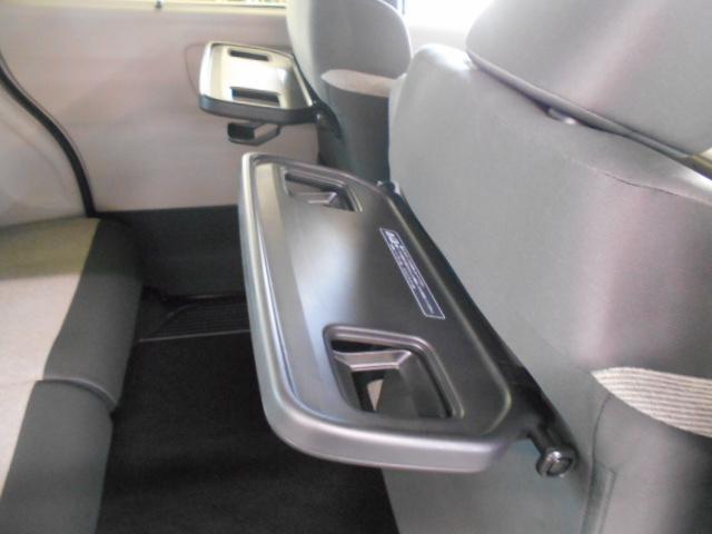 Ｎ－ＢＯＸ ベースグレード　デモカー／ナビ■前後Ｄレコ■電暖席／両電扉／禁煙／スマキー／ＬＥＤ／ＥＴＣ／前後コーナーセンサー／オートリトラミラー／６ＳＲＳ／１２セグ／ＢＴＡ／Ｒカメ／オートライト／コネクトナビ／オートＨＩビーム（23枚目）