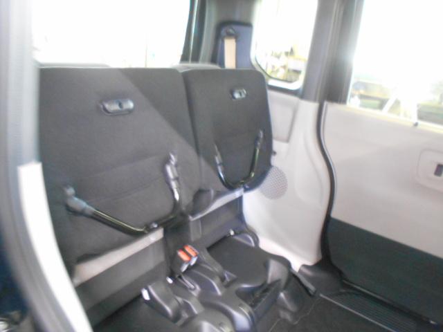 Ｎ－ＢＯＸ ベースグレード　デモカー／ナビ■前後Ｄレコ■電暖席／両電扉／禁煙／スマキー／ＬＥＤ／ＥＴＣ／前後コーナーセンサー／オートリトラミラー／６ＳＲＳ／１２セグ／ＢＴＡ／Ｒカメ／オートライト／コネクトナビ／オートＨＩビーム（25枚目）