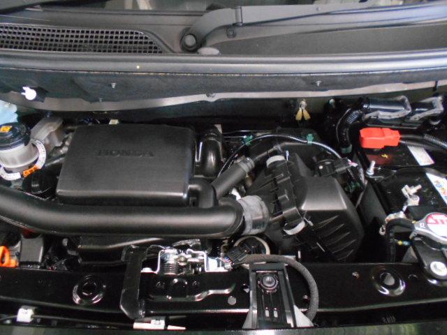 Ｎ－ＢＯＸ ベースグレード　デモカー／ナビ■前後Ｄレコ■電暖席／両電扉／禁煙／スマキー／ＬＥＤ／ＥＴＣ／前後コーナーセンサー／オートリトラミラー／６ＳＲＳ／１２セグ／ＢＴＡ／Ｒカメ／オートライト／コネクトナビ／オートＨＩビーム（35枚目）