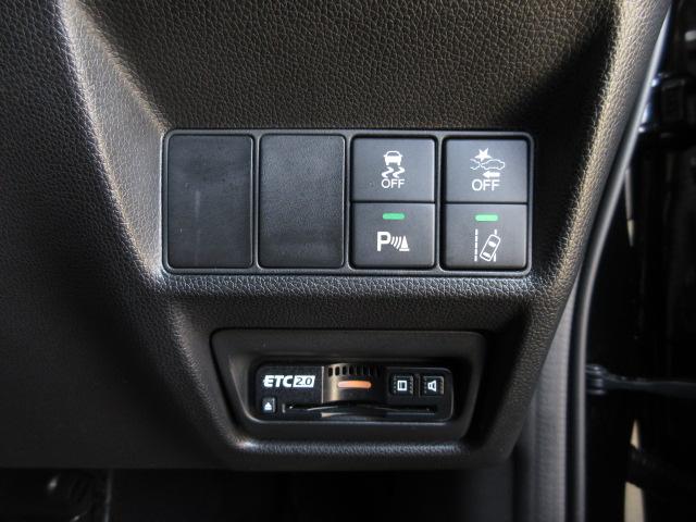 ステップワゴンスパーダ スパーダ　ホンダセンシング　禁煙／１０型ナビ■フロントカメラ■前後Ｄレコ／両電扉／Ｆソナー／ＥＴＣ２．０／１２セグ／ＢＴＡ／ＣＤ／Ｒカメ／スマキー／ＬＥＤフォグ／パドル／間欠ワイパー／ドアバイザ／ハーフシェイドＦガラス／ヒーデッ（6枚目）