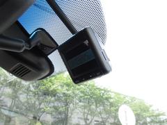 【ドライブレコーダー】万が一の事故にあった場合でも、ドライブレコーダーがその瞬間の映像を記録しています！事故だけでなく、楽しいお出かけの風景なども録画してくれています。 2