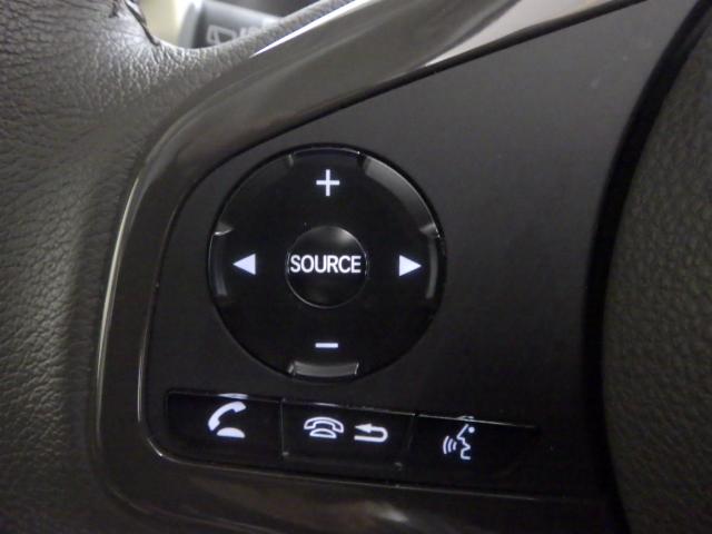 Ｎ－ＢＯＸ Ｇ・Ｌターボホンダセンシング　１オナ・禁煙・純正Ｍナビ・サイドＳＲＳ・前後ドラレコ・シートヒーター・ＬＥＤ・ＥＴＣ・ＵＳＢ・ブル－トゥース　イモビライザー　アイドルストップ　バックビューモニター　ターボエンジン　スマートキー（13枚目）