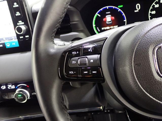 ヴェゼル e:HEVZ 衝突回避支援ブレーキ機能 1オナ スマキ Pトランク フルオートエアコン Dレコ エアバッグ 両席エアバック Rカメ 記録簿付 パワーウィンドウ LEDランプ ソナー クルーズC 禁煙 追従 USB(16枚目)