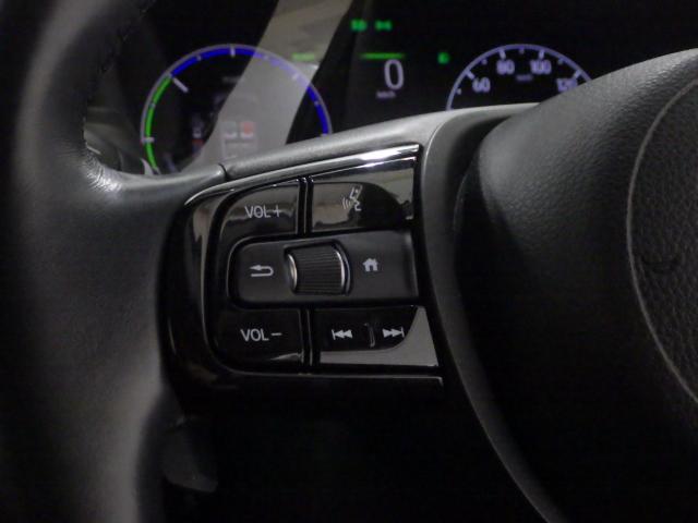 ヴェゼル e:HEVZ Hセンシング・禁煙・ワンオーナー・ブラインドスポットインフォメーション・前後ドラレコ 衝突回避支援ブレーキ機能 1オナ スマキ Pトランク フルオートエアコン Dレコ エアバッグ 両席エアバック(11枚目)