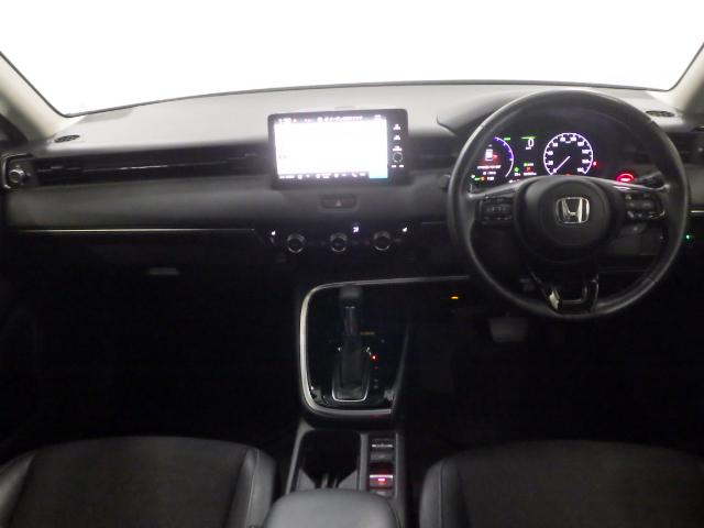 ヴェゼル e:HEVZ Hセンシング・禁煙・ワンオーナー・ブラインドスポットインフォメーション・前後ドラレコ 衝突回避支援ブレーキ機能 1オナ スマキ Pトランク フルオートエアコン Dレコ エアバッグ 両席エアバック(14枚目)