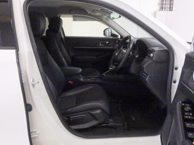 ヴェゼル e:HEVZ Hセンシング・禁煙・ワンオーナー・ブラインドスポットインフォメーション・前後ドラレコ 衝突回避支援ブレーキ機能 1オナ スマキ Pトランク フルオートエアコン Dレコ エアバッグ 両席エアバック(16枚目)