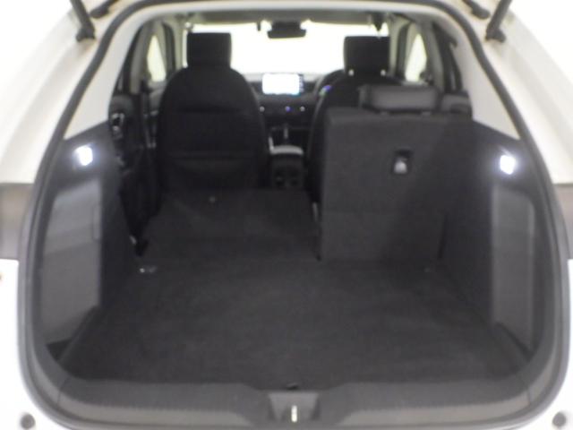 ヴェゼル e:HEVZ Hセンシング・禁煙・ワンオーナー・ブラインドスポットインフォメーション・前後ドラレコ 衝突回避支援ブレーキ機能 1オナ スマキ Pトランク フルオートエアコン Dレコ エアバッグ 両席エアバック(20枚目)