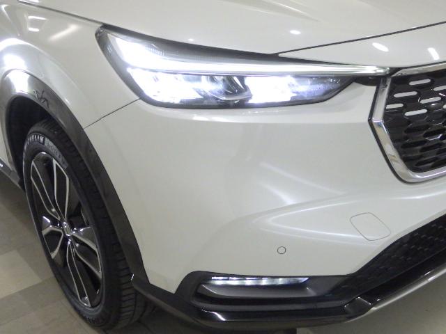 ヴェゼル e:HEVZ Hセンシング・禁煙・ワンオーナー・ブラインドスポットインフォメーション・前後ドラレコ 衝突回避支援ブレーキ機能 1オナ スマキ Pトランク フルオートエアコン Dレコ エアバッグ 両席エアバック(30枚目)