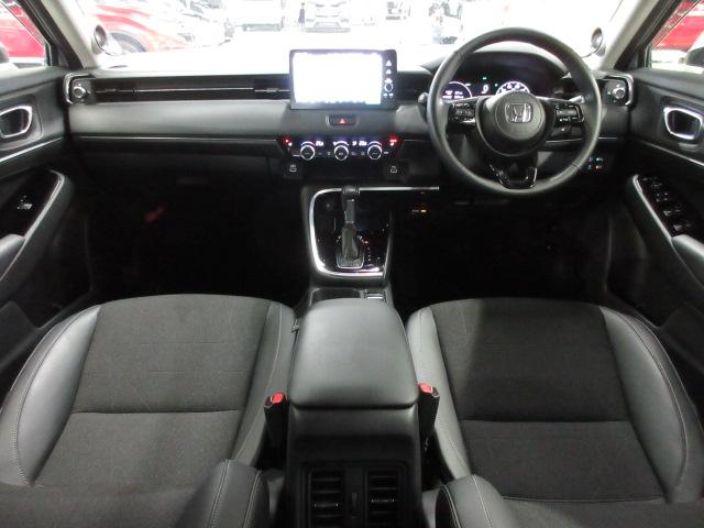 ヴェゼル e:HEVZ 1オナ・禁煙・純正Mナビ・全周囲カメラ・前後コーナーセンサー・前後ドラレコ・サイドSRS・運助シートヒーター・ハンズフリーパワーテールゲート・LED・ETC・USB・ブル-トゥース スマキ Pトランク(2枚目)