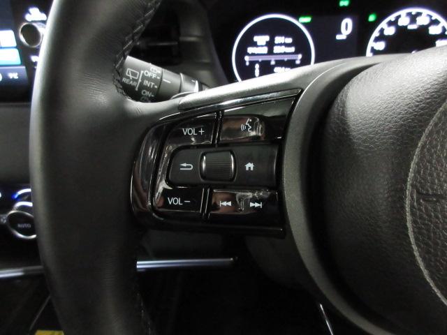 ヴェゼル e:HEVZ 1オナ・禁煙・純正Mナビ・全周囲カメラ・前後コーナーセンサー・前後ドラレコ・サイドSRS・運助シートヒーター・ハンズフリーパワーテールゲート・LED・ETC・USB・ブル-トゥース スマキ Pトランク(13枚目)