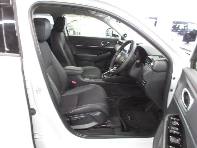 ヴェゼル e:HEVZ 1オナ・禁煙・純正Mナビ・全周囲カメラ・前後コーナーセンサー・前後ドラレコ・サイドSRS・運助シートヒーター・ハンズフリーパワーテールゲート・LED・ETC・USB・ブル-トゥース スマキ Pトランク(15枚目)