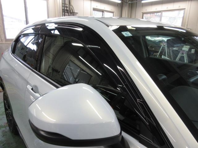 ヴェゼル e:HEVZ 1オナ・禁煙・純正Mナビ・全周囲カメラ・前後コーナーセンサー・前後ドラレコ・サイドSRS・運助シートヒーター・ハンズフリーパワーテールゲート・LED・ETC・USB・ブル-トゥース スマキ Pトランク(28枚目)