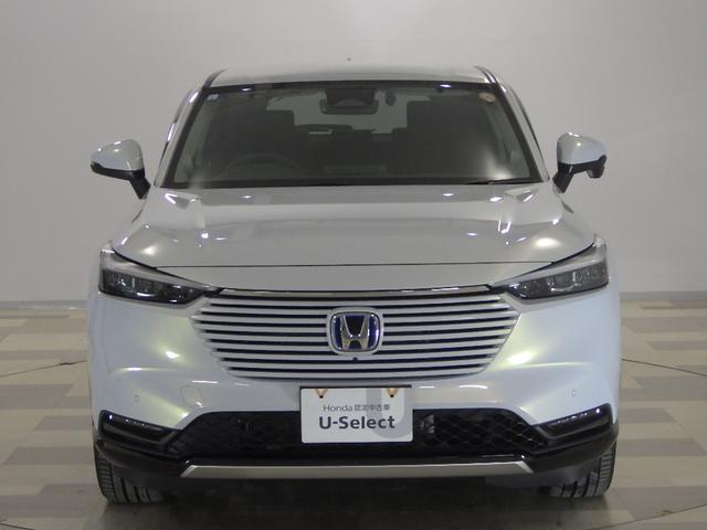 ヴェゼル e:HEVZ 1オナ・禁煙・純正Mナビ・全周囲カメラ・前後コーナーセンサー・前後ドラレコ・サイドSRS・運助シートヒーター・ハンズフリーパワーテールゲート・LED・ETC・USB・ブル-トゥース スマキ Pトランク(30枚目)