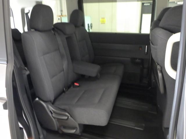 ステップワゴン e:HEVエアー Hセンシング・禁煙・ワンオーナー・両側電動・いまコレ+・フルセグ・Bluetooth 前後誤発進抑制 パワーステアリング 両側Pスライドドア 助手席エアバッグ 1オ-ナ- USB接続 クルコン ABS(17枚目)