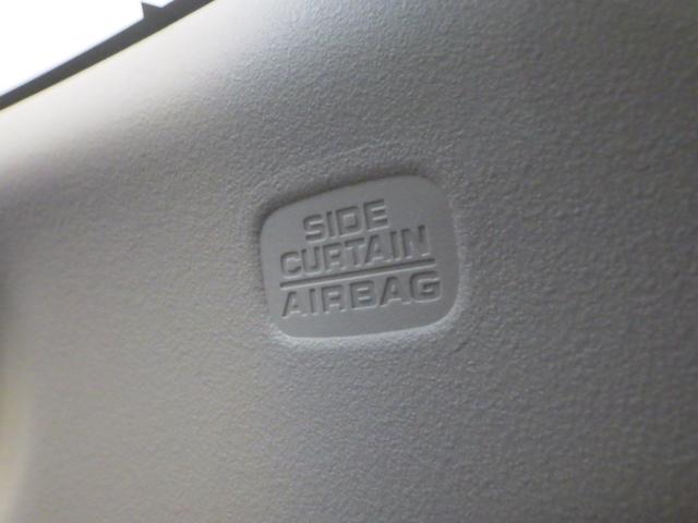 フリードハイブリッド ハイブリッド・クロスターホンダセンシング 1オナ・禁煙・純正Mナビ・前後ドラレコ・サイドSRS・運助シートヒーター・LED・ETC・USB・ブル-トゥース 両側Pスライドドア オートクルーズコントロール 記録簿 ワンオ-ナ- DVD再生可能(5枚目)