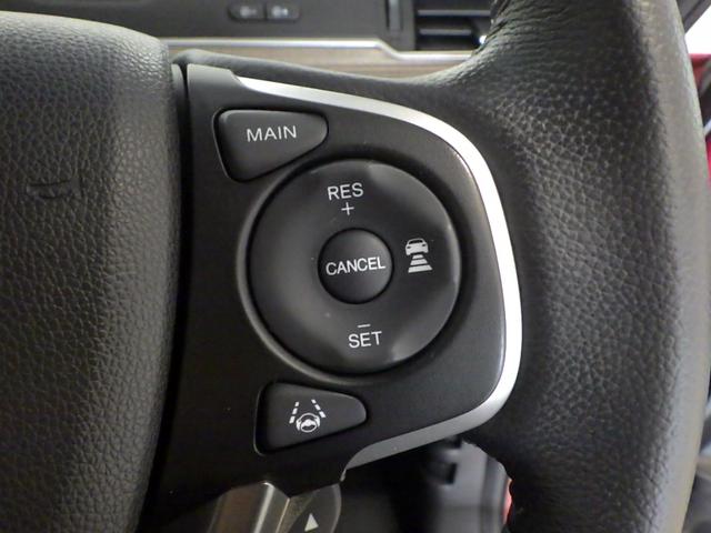 フリードハイブリッド ハイブリッド・クロスターホンダセンシング 1オナ・禁煙・純正Mナビ・前後ドラレコ・サイドSRS・運助シートヒーター・LED・ETC・USB・ブル-トゥース 両側Pスライドドア オートクルーズコントロール 記録簿 ワンオ-ナ- DVD再生可能(14枚目)