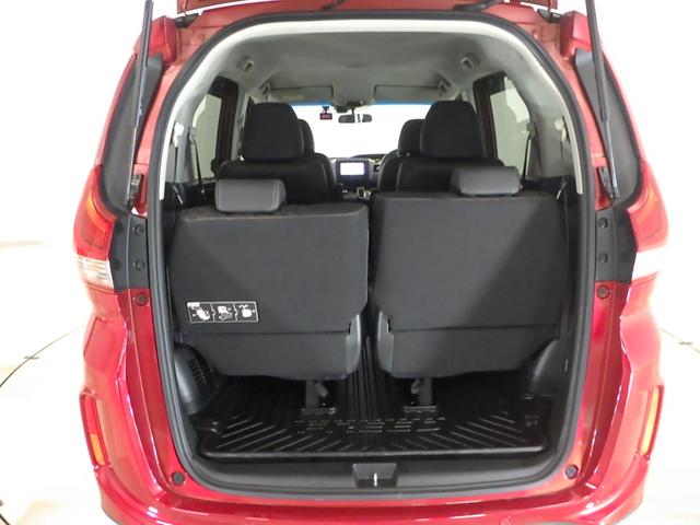 フリードハイブリッド ハイブリッド・クロスターホンダセンシング 1オナ・禁煙・純正Mナビ・前後ドラレコ・サイドSRS・運助シートヒーター・LED・ETC・USB・ブル-トゥース 両側Pスライドドア オートクルーズコントロール 記録簿 ワンオ-ナ- DVD再生可能(18枚目)