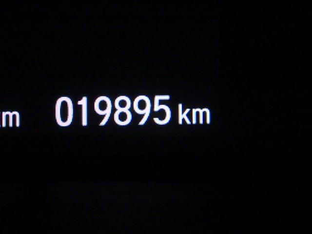 フリードハイブリッド ハイブリッド・クロスターホンダセンシング 1オナ・禁煙・純正Mナビ・前後ドラレコ・サイドSRS・運助シートヒーター・LED・ETC・USB・ブル-トゥース 両側Pスライドドア オートクルーズコントロール 記録簿 ワンオ-ナ- DVD再生可能(21枚目)