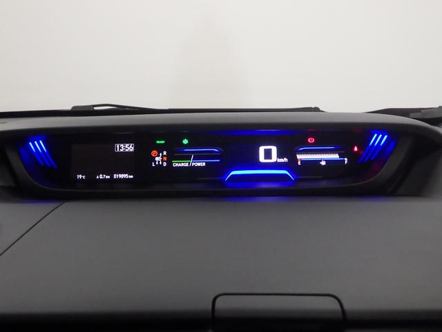 フリードハイブリッド ハイブリッド・クロスターホンダセンシング 1オナ・禁煙・純正Mナビ・前後ドラレコ・サイドSRS・運助シートヒーター・LED・ETC・USB・ブル-トゥース 両側Pスライドドア オートクルーズコントロール 記録簿 ワンオ-ナ- DVD再生可能(22枚目)