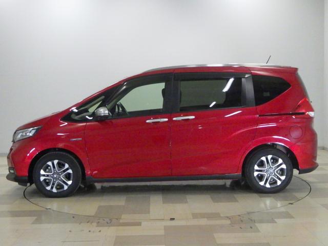 フリードハイブリッド ハイブリッド・クロスターホンダセンシング 1オナ・禁煙・純正Mナビ・前後ドラレコ・サイドSRS・運助シートヒーター・LED・ETC・USB・ブル-トゥース 両側Pスライドドア オートクルーズコントロール 記録簿 ワンオ-ナ- DVD再生可能(33枚目)