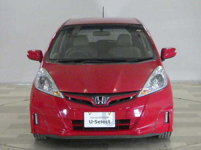 フィットハイブリッド ナビプレミアムセレクション 純正HDDナビ リアカメラ ETC HIDライト ヒートシーター スマートキー 記録簿 エアコン 運転席エアバッグ DVD再生 キーフリー ワンセグ パワーウィンドウ Bカメラ クルーズコントロール(20枚目)