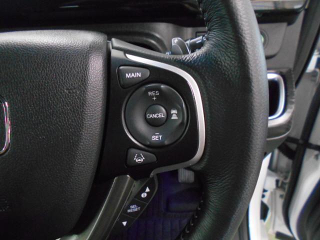 ステップワゴンスパーダ スパーダ・クールスピリット 1オナ・禁煙・社外Mナビ・無限マフラー・社外ドラレコ・サイドSRS・LED・ETC・ブル-トゥース・社外レーダー 両電動スライドドア シートH 追突軽減ブレーキ スマキー Bカメ Wエアコン ナビTV(11枚目)