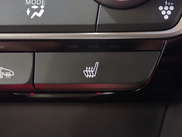 インサイト ＥＸ　黒革シート　１オーナー　禁煙　衝突軽減　Ｒカメラ　ＬＥＤライト　ＡＢＳ　前席シートヒーター　オ－トエアコン　ナビＴＶ　パワーウィンドウ　スマキー　クルコン　キーフリーシステム　サイドエアバック（11枚目）