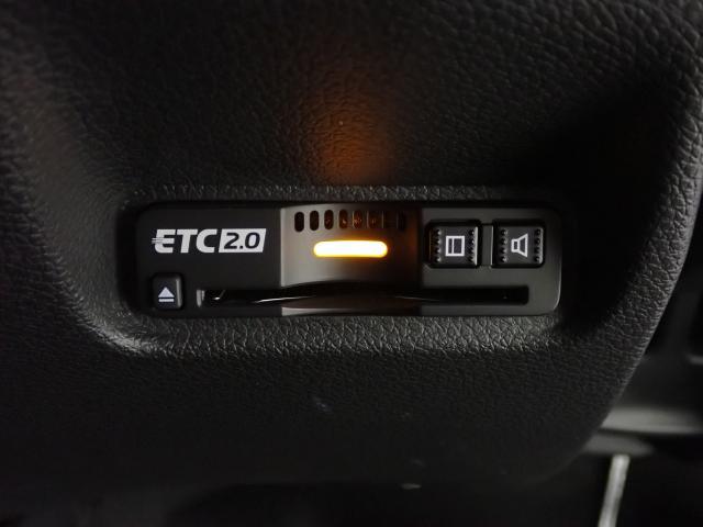 インサイト ＥＸ　黒革シート　１オーナー　禁煙　衝突軽減　Ｒカメラ　ＬＥＤライト　ＡＢＳ　前席シートヒーター　オ－トエアコン　ナビＴＶ　パワーウィンドウ　スマキー　クルコン　キーフリーシステム　サイドエアバック（13枚目）