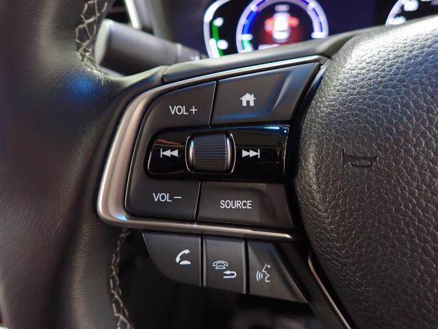 インサイト ＥＸ　黒革シート　１オーナー　禁煙　衝突軽減　Ｒカメラ　ＬＥＤライト　ＡＢＳ　前席シートヒーター　オ－トエアコン　ナビＴＶ　パワーウィンドウ　スマキー　クルコン　キーフリーシステム　サイドエアバック（15枚目）