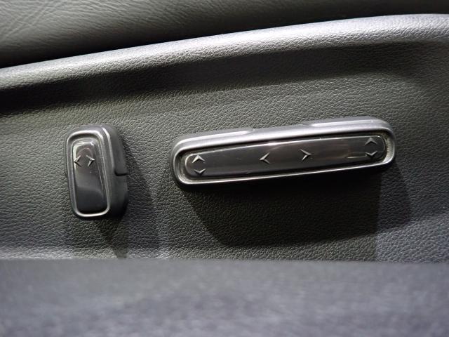 インサイト ＥＸ　黒革シート　１オーナー　禁煙　衝突軽減　Ｒカメラ　ＬＥＤライト　ＡＢＳ　前席シートヒーター　オ－トエアコン　ナビＴＶ　パワーウィンドウ　スマキー　クルコン　キーフリーシステム　サイドエアバック（22枚目）